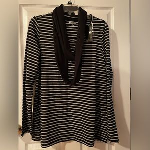 Ladies small cowl tunic black striped top. New with tags. Kim Rogers.